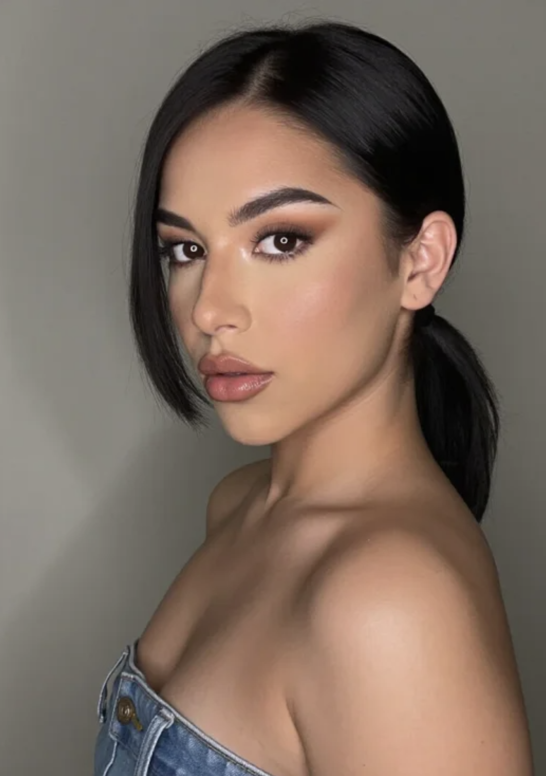 Adult Latina AI character Maya